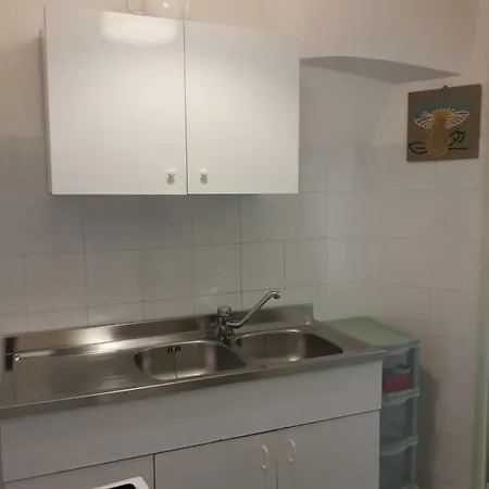 Casetta Nel Cuore Di 度假居 奇斯泰尼诺